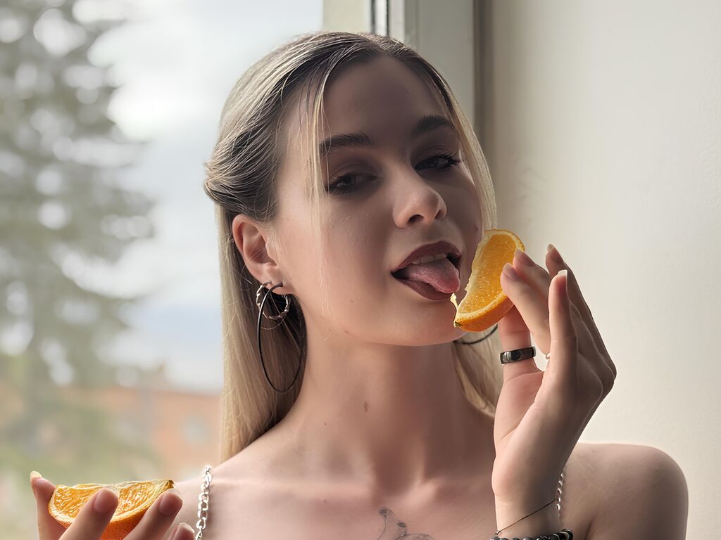 AliceRich Picture