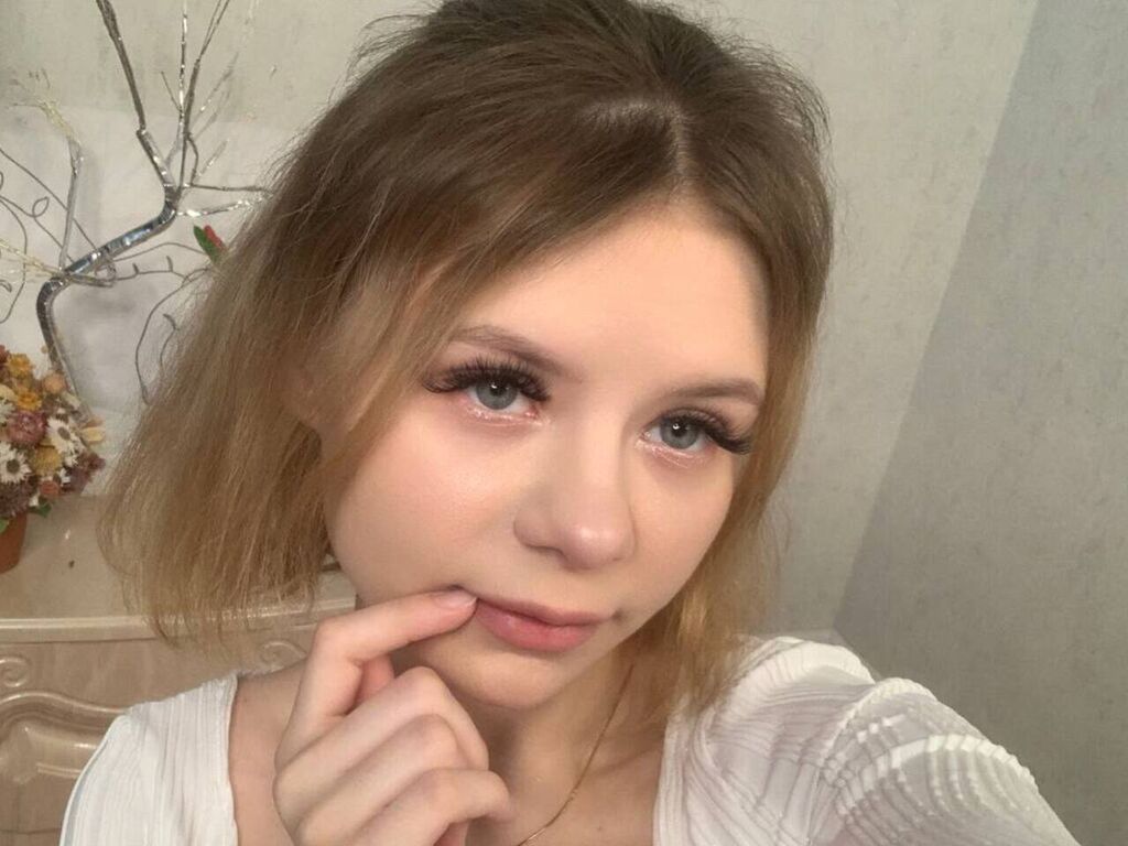 EasterApling Picture